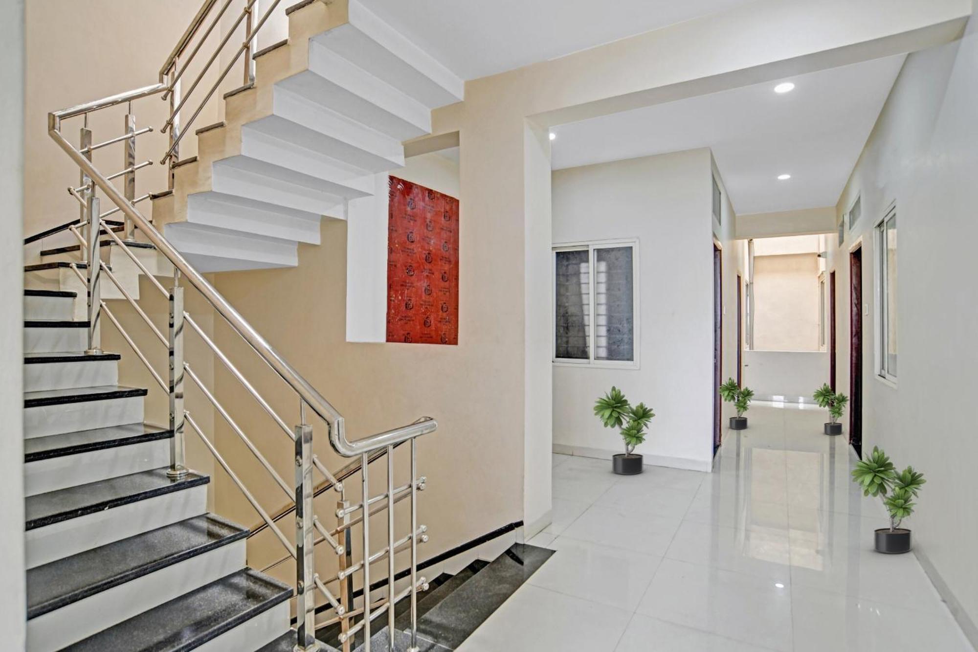 Hotel O Dream Palace Indore Luaran gambar